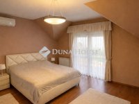 Eladó családi ház, IV. kerületben 295 M Ft, 5 szobás