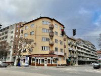 Kiadó téglalakás, albérlet