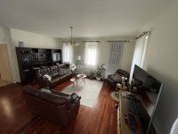 Kiadó téglalakás, albérlet