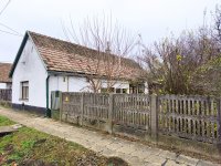 Eladó családi ház, Dombóváron, Zrínyi utcában 24.5 M Ft