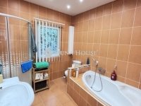 Eladó családi ház, Nagykozáron 135.99 M Ft, 4 szobás