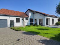 Eladó családi ház, Gárdonyban 149.9 M Ft, 6 szobás