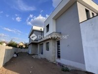 Eladó ikerház, Vecsésen 125 M Ft, 4 szobás