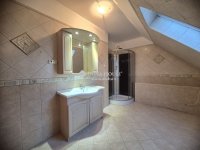 Eladó családi ház, Ürömön 229 M Ft, 5 szobás