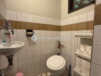 Eladó családi ház, Vecsésen 71.5 M Ft, 3 szobás