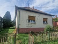 Eladó családi ház, Nován 15 M Ft, 3 szobás