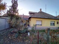Eladó családi ház, Izsákon 15.9 M Ft, 2+1 szobás