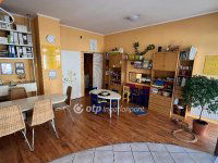 Eladó üzlethelyiség, Pápán 39.9 M Ft, 2 szobás