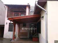 Eladó családi ház, Gyöngyösön 109 M Ft, 4 szobás