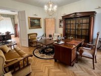 Eladó családi ház, Debrecenben 150 M Ft, 3 szobás