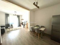 Eladó családi ház, Pécsett 67.5 M Ft, 3 szobás