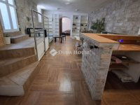 Eladó üzlethelyiség, III. kerületben 59 M Ft, 2 szobás