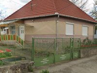 Eladó családi ház, Szűcsin 28 M Ft, 3 szobás