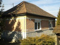 Eladó családi ház