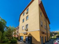 Eladó téglalakás, Tatabányán 52.9 M Ft, 2+1 szobás