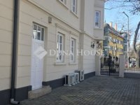 Eladó iroda, Nyíregyházán 449 M Ft, 1 szobás