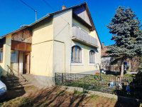 Eladó családi ház