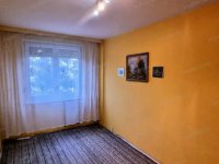 Eladó panellakás, Kecskeméten 39.5 M Ft, 2 szobás