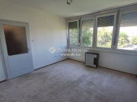 Eladó téglalakás, Székesfehérvárott 45.5 M Ft, 2 szobás