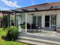 Eladó családi ház, Dunaharasztin 199.99 M Ft, 7 szobás