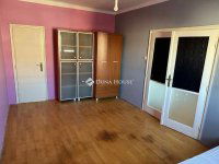 Eladó téglalakás, Pécsett 48 M Ft, 2 szobás