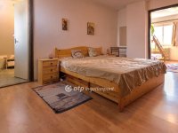 Eladó családi ház, Szigetszentmiklóson 85 M Ft, 5+1 szobás