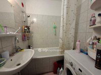 Eladó panellakás, III. kerületben 79.99 M Ft, 1+2 szobás