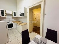 Eladó téglalakás, VIII. kerületben 99.9 M Ft, 3 szobás