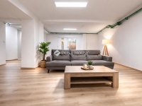 Eladó ikerház, III. kerületben 349 M Ft, 5 szobás