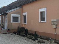 Eladó családi ház, Lesenceistvándon 46.5 M Ft, 4 szobás