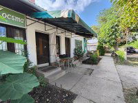 Eladó üzlethelyiség