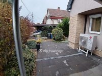 Eladó családi ház, Áporkán 114.9 M Ft, 4 szobás