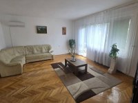 Eladó ikerház, Gödöllőn 224 M Ft, 7 szobás