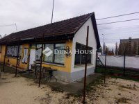 Eladó ipari ingatlan