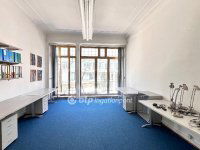 Eladó téglalakás, V. kerületben 570 M Ft, 8 szobás