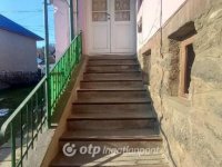 Eladó családi ház, Somoskőújfalun 13 M Ft, 4 szobás
