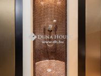 Eladó téglalakás, VII. kerületben 403.86 M Ft, 5 szobás