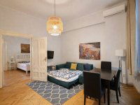 Eladó téglalakás, VI. kerületben 89.8 M Ft, 3 szobás