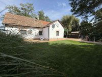 Eladó mezogazdasagi ingatlan