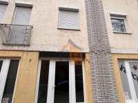 Eladó üzlethelyiség, Gyulán 18 M Ft, 1 szobás