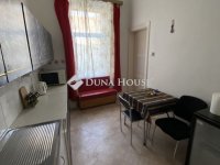 Eladó téglalakás, Pécsett 65.49 M Ft, 3 szobás