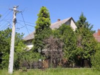 Eladó családi ház, Veszprémben 69.6 M Ft, 5 szobás