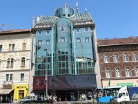 Eladó üzlethelyiség