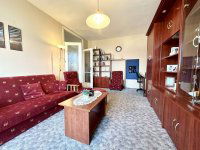 Eladó téglalakás, Pécsett 59.9 M Ft, 2+2 szobás