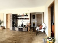 Eladó családi ház, Márkón 146 M Ft, 4 szobás