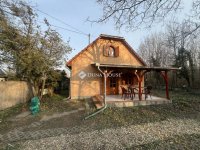 Eladó nyaraló, Jászapátiban 18.2 M Ft, 2 szobás