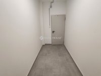 Eladó ipari ingatlan, Komáromban, Bem József utcában 5.067 M Ft