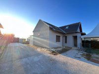 Eladó családi ház, Iváncsán 93.5 M Ft, 4 szobás