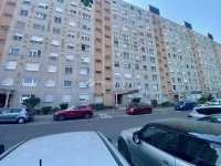 Eladó panellakás, XV. kerületben 75 M Ft, 2+1 szobás