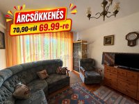 Eladó panellakás, Székesfehérvárott, Jankovich Ferenc utcában